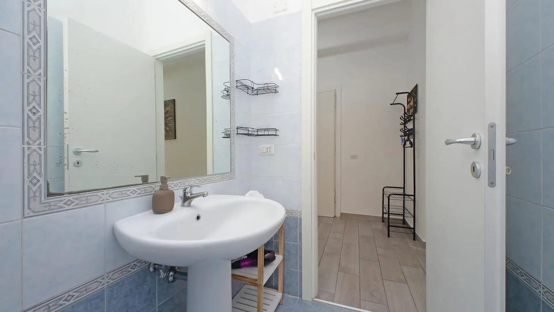 4Bnb - Cavalleggeri Apartment Rome
